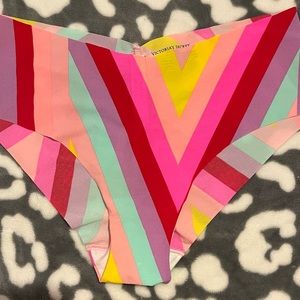 Victoria’s Secret hiphugger panties